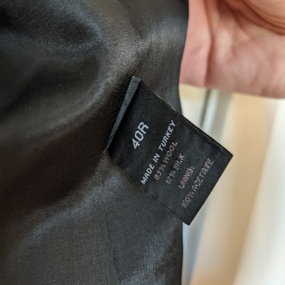 Express Men's Suit - Picture 3 of 3